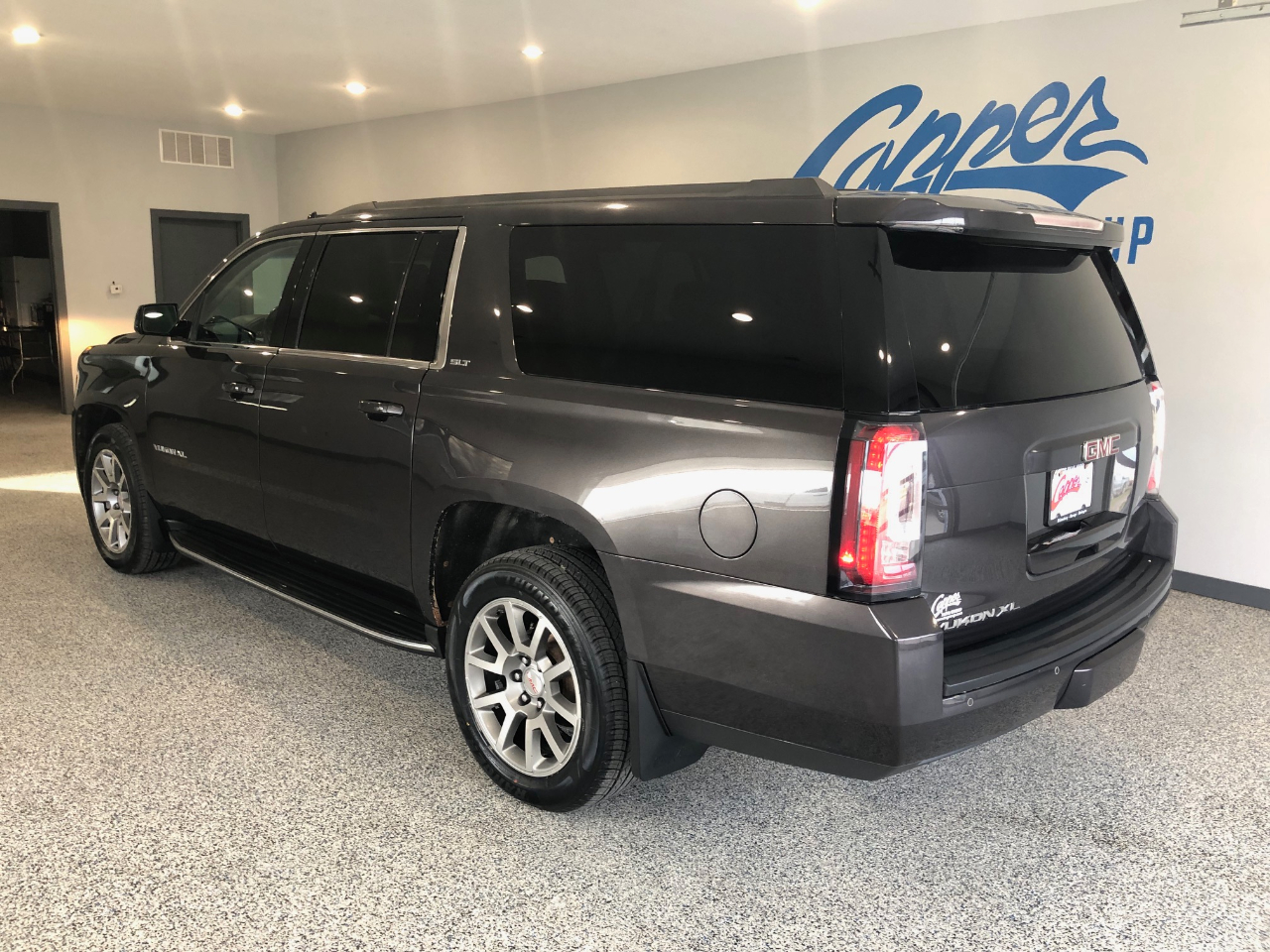 2017 Gmc Yukon XL SLT photo 4