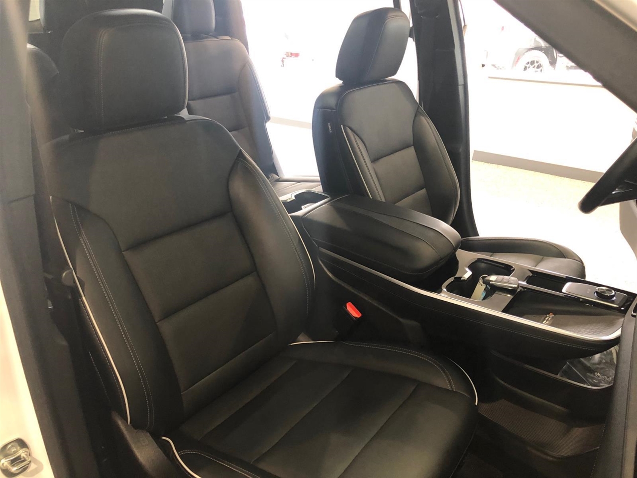 Buick Enclave 4dr Preferred 2025