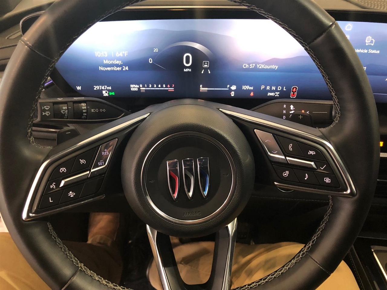 Buick Enclave 4dr Preferred 2025