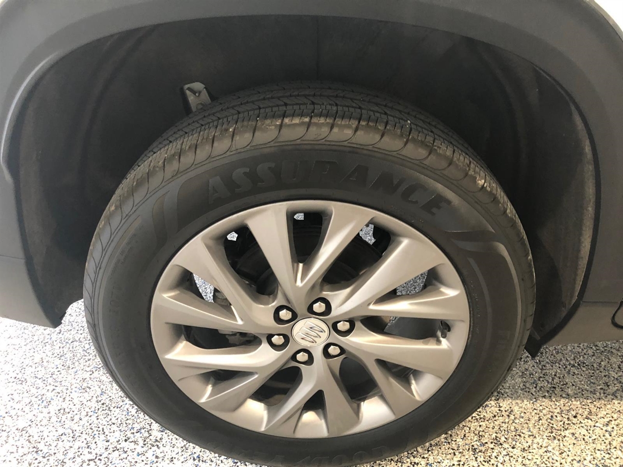 Buick Enclave 4dr Preferred 2025