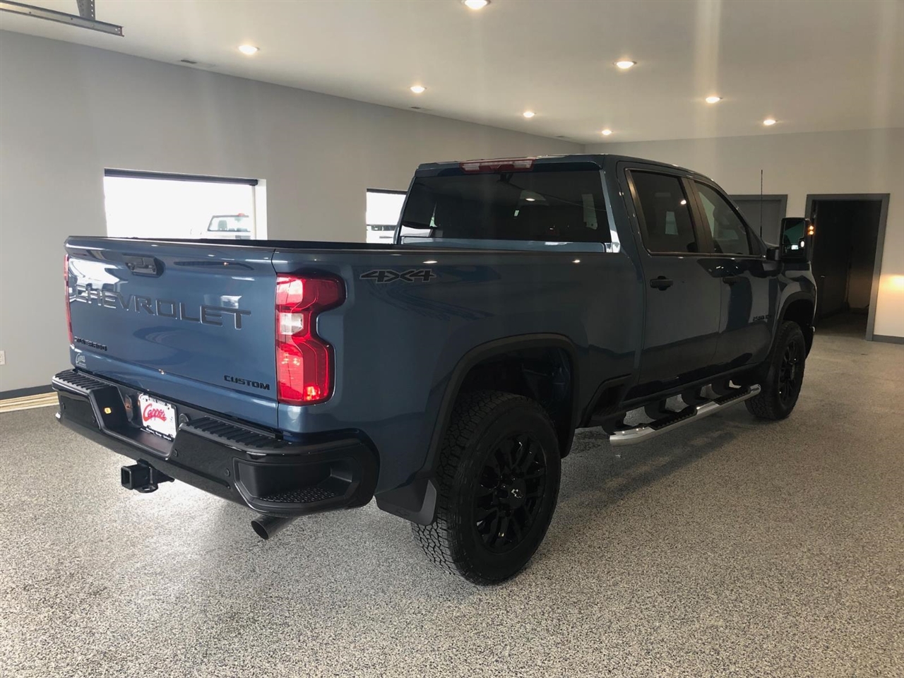 Chevrolet Silverado 2500HD 4WD Crew Cab 159" Custom 2026