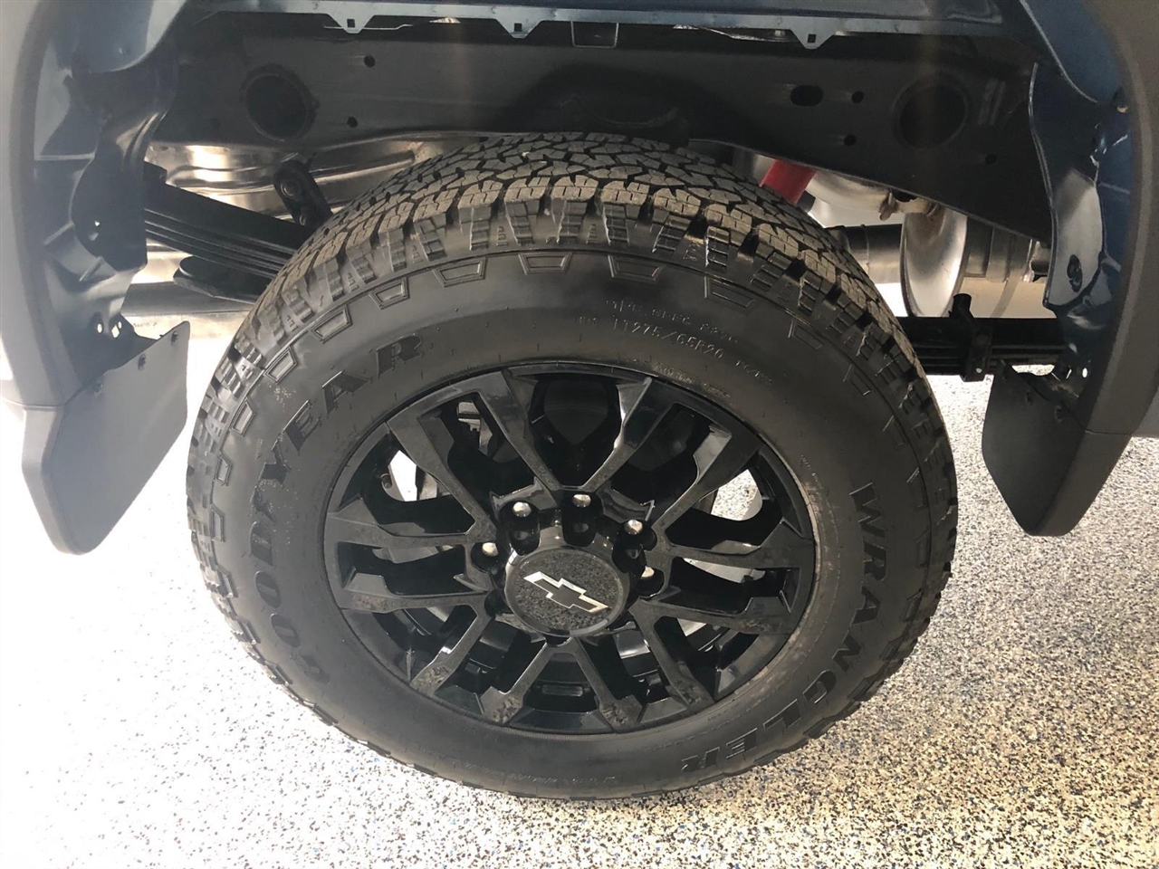 Chevrolet Silverado 2500HD 4WD Crew Cab 159" Custom 2026