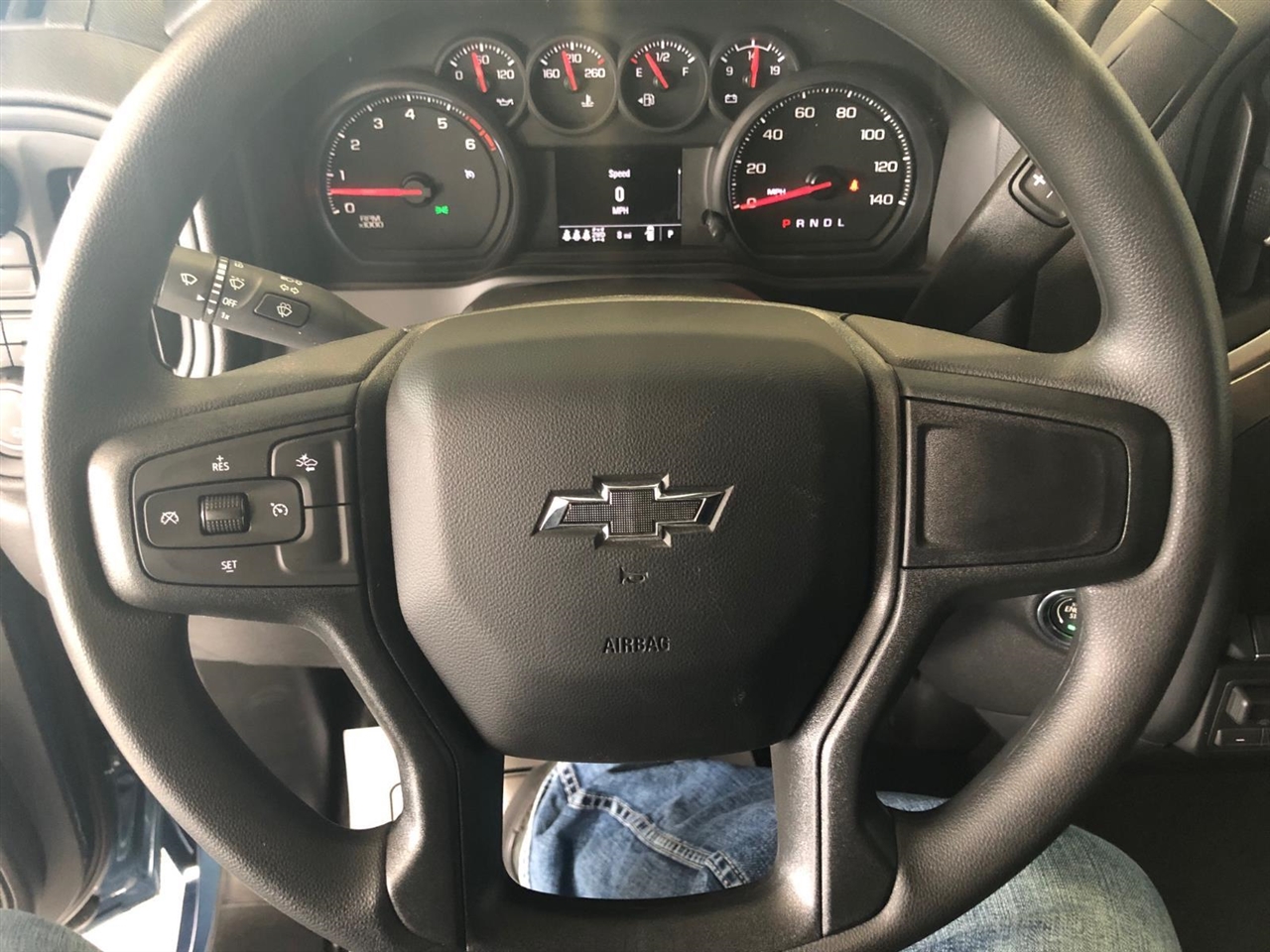 Chevrolet Silverado 2500HD 4WD Crew Cab 159" Custom 2026