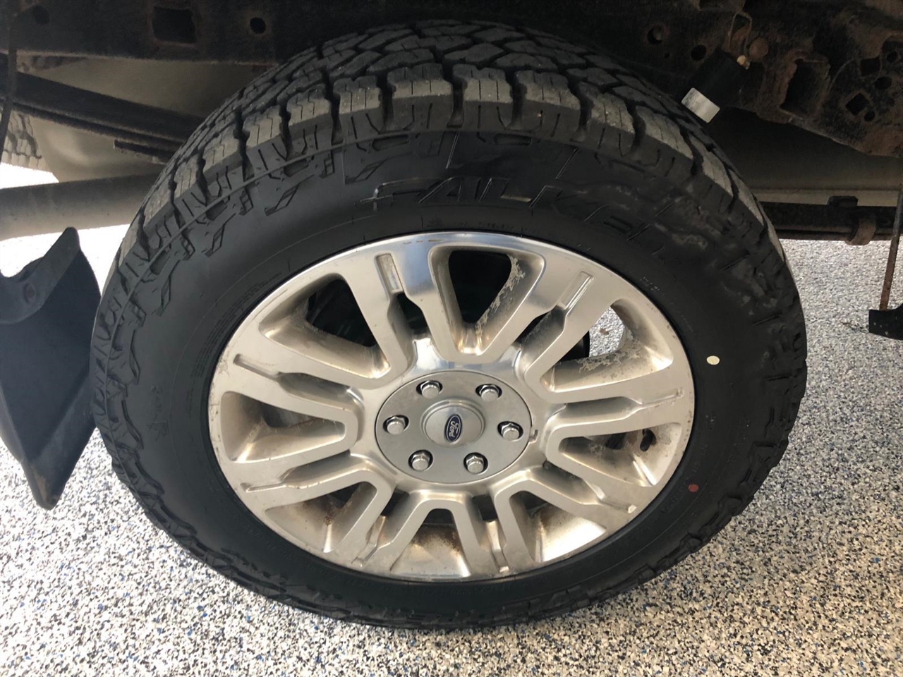 Ford F-150 4WD SuperCrew 145" Platinum 2013