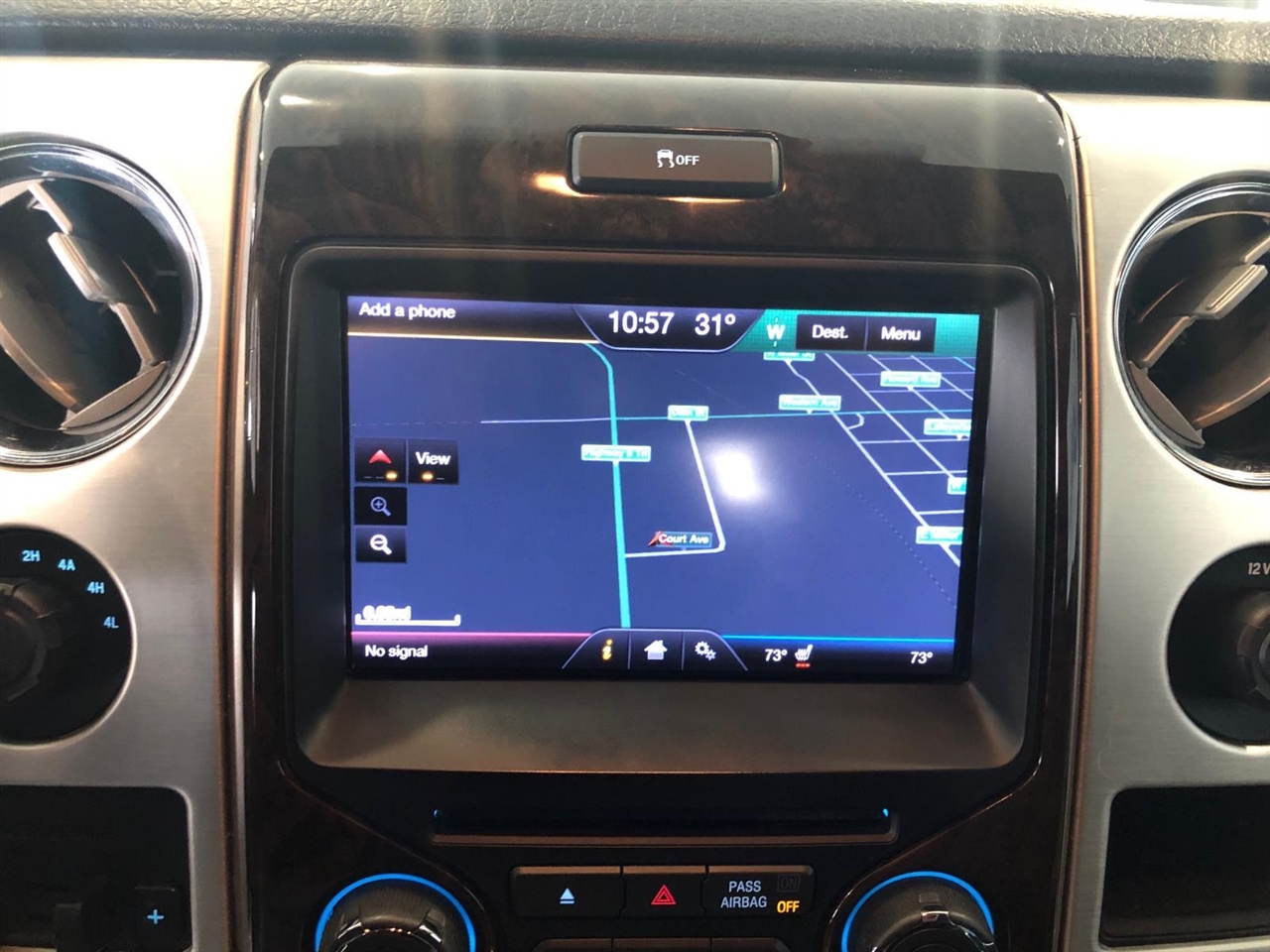 Ford F-150 4WD SuperCrew 145" Platinum 2013