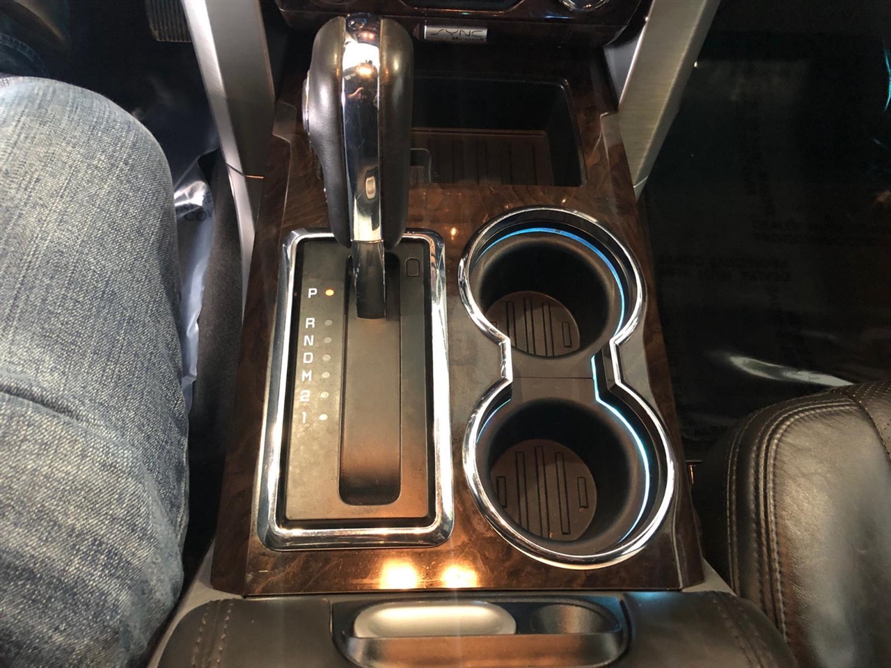 Ford F-150 4WD SuperCrew 145" Platinum 2013