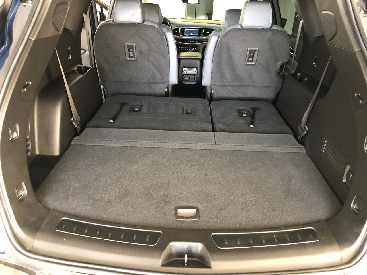 Buick Enclave AWD 4dr Essence 2022