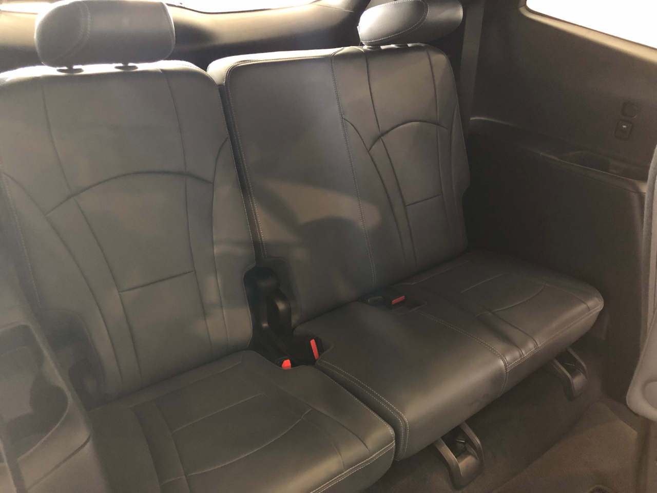 Buick Enclave AWD 4dr Essence 2022