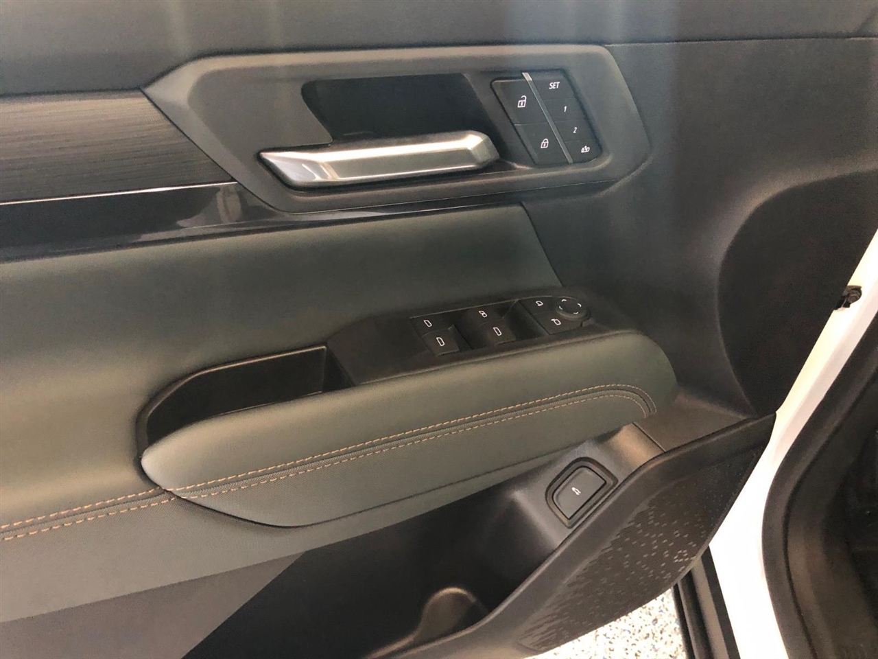 GMC Terrain AWD 4dr AT4 2026