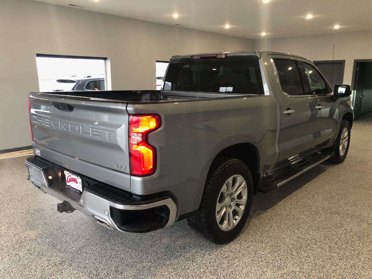 Chevrolet Silverado 1500 4WD Crew Cab 147" LTZ 2023