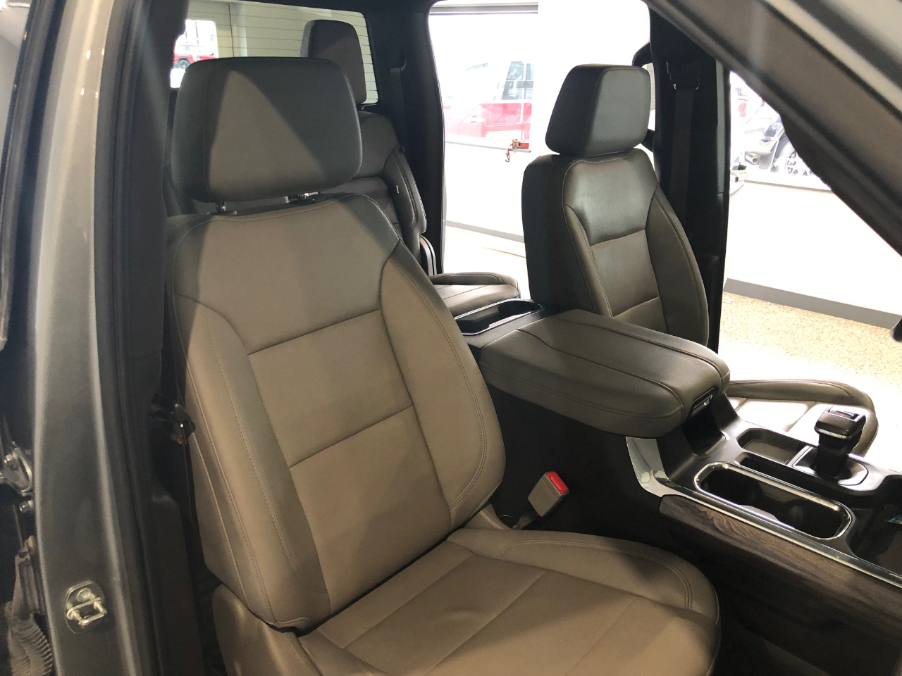 Chevrolet Silverado 1500 4WD Crew Cab 147" LTZ 2023