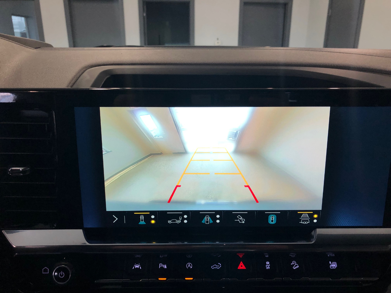 Chevrolet Silverado 1500 4WD Crew Cab 147" LTZ 2023