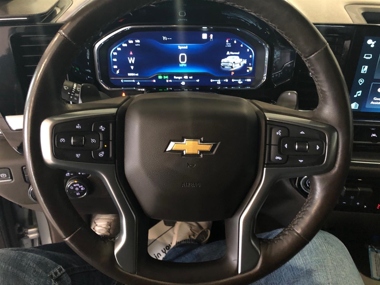 Chevrolet Silverado 1500 4WD Crew Cab 147" LTZ 2023