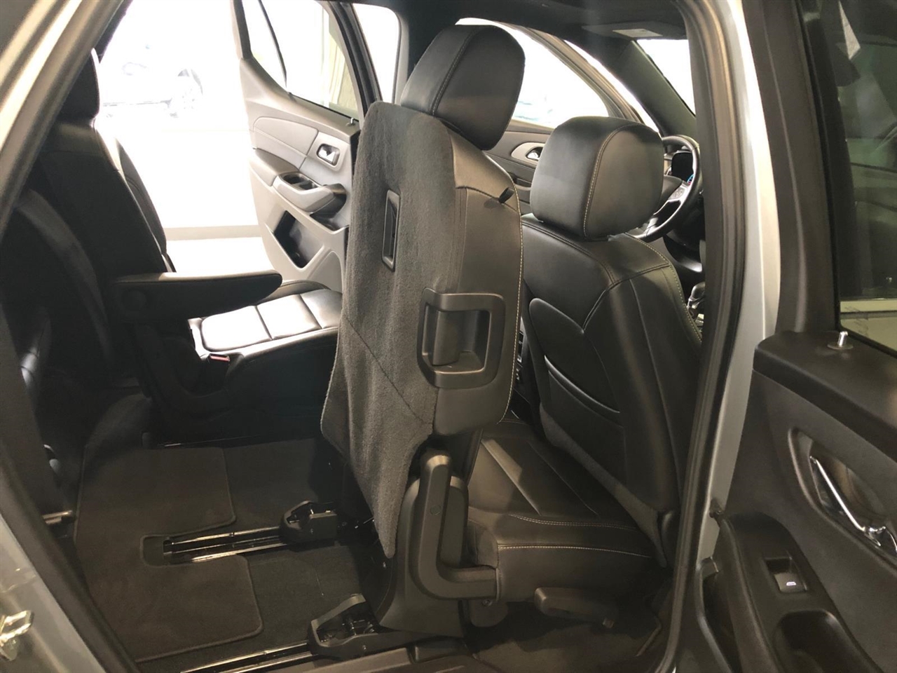 Chevrolet Traverse AWD 4dr LT Leather 2023