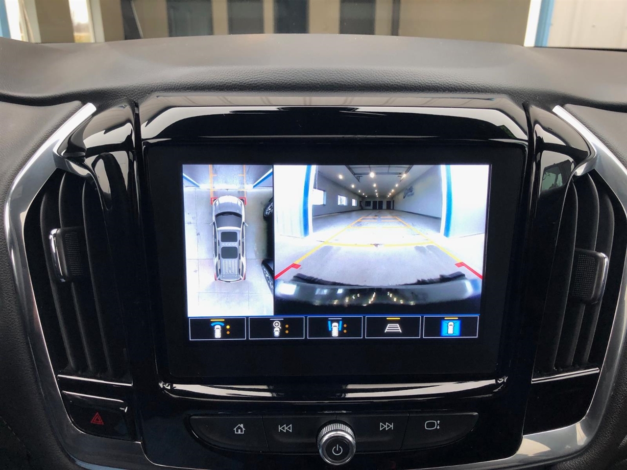 Chevrolet Traverse AWD 4dr LT Leather 2023