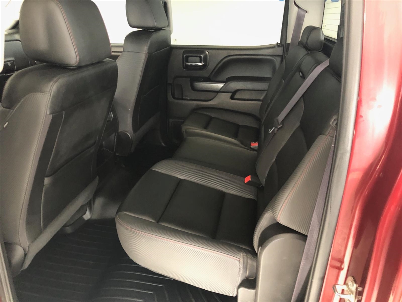 GMC Sierra 1500 4WD Crew Cab 143.5" SLT 2016