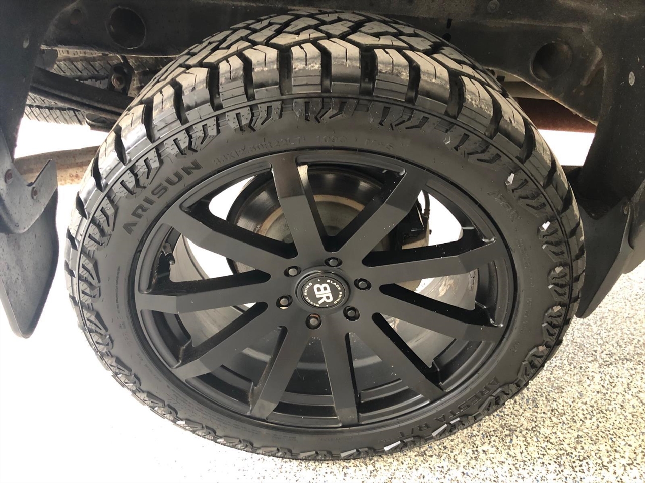 GMC Sierra 1500 4WD Crew Cab 143.5" SLT 2016