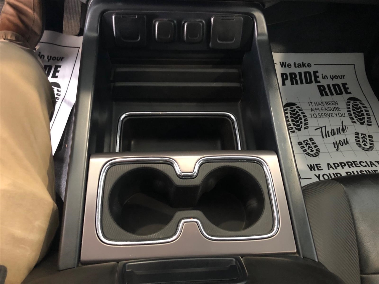 GMC Sierra 1500 4WD Crew Cab 143.5" SLT 2016