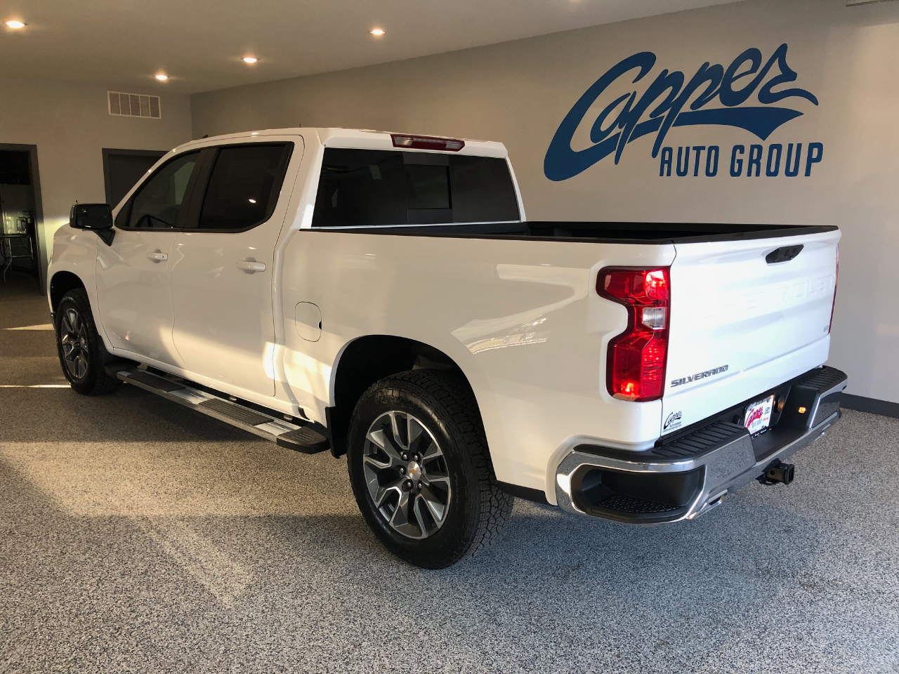 Chevrolet Silverado 1500 4WD Crew Cab 147" LT w/1LT 2026