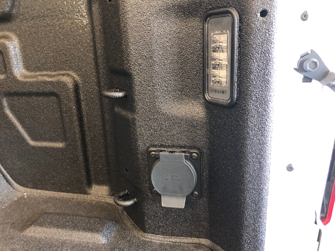 Chevrolet Silverado 1500 4WD Crew Cab 147" LT w/1LT 2026