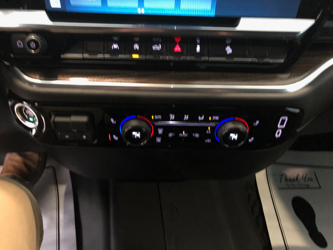 Chevrolet Silverado 1500 4WD Crew Cab 147" LT w/1LT 2026