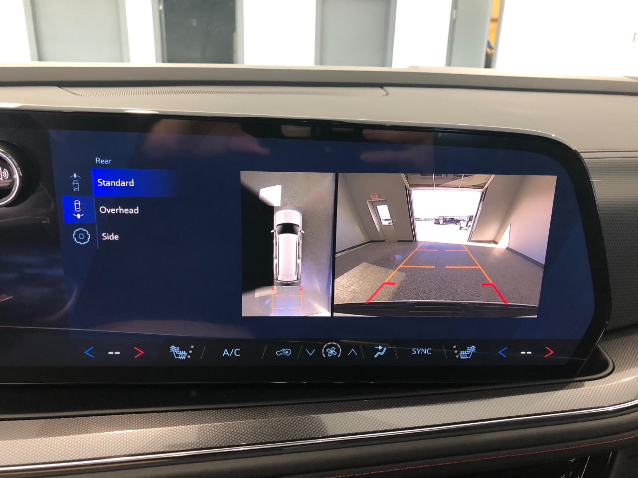 Chevrolet Suburban 4WD 4dr RST 2026