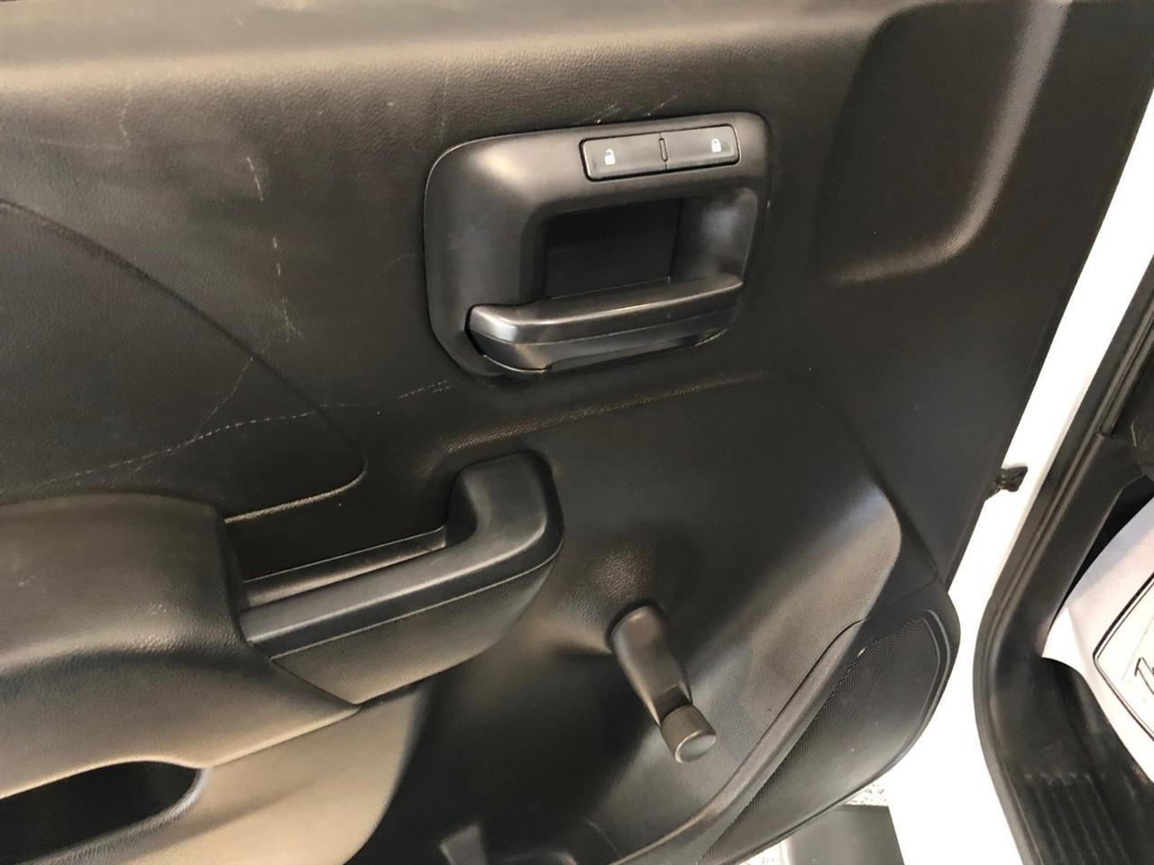 Chevrolet Silverado 1500 2WD Reg Cab 133.0" Work Truck 2016