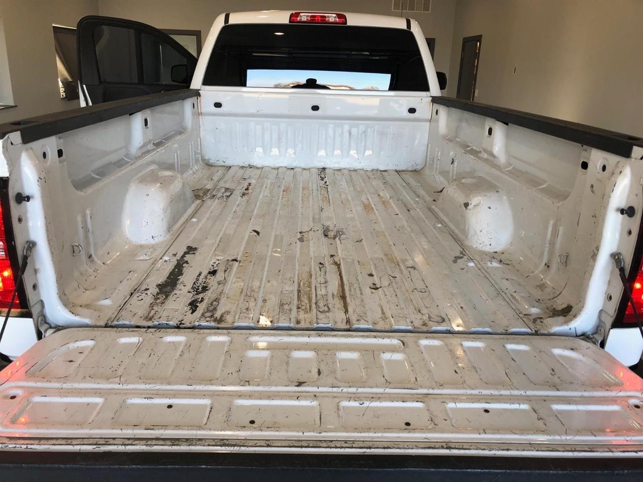 Chevrolet Silverado 1500 2WD Reg Cab 133.0" Work Truck 2016