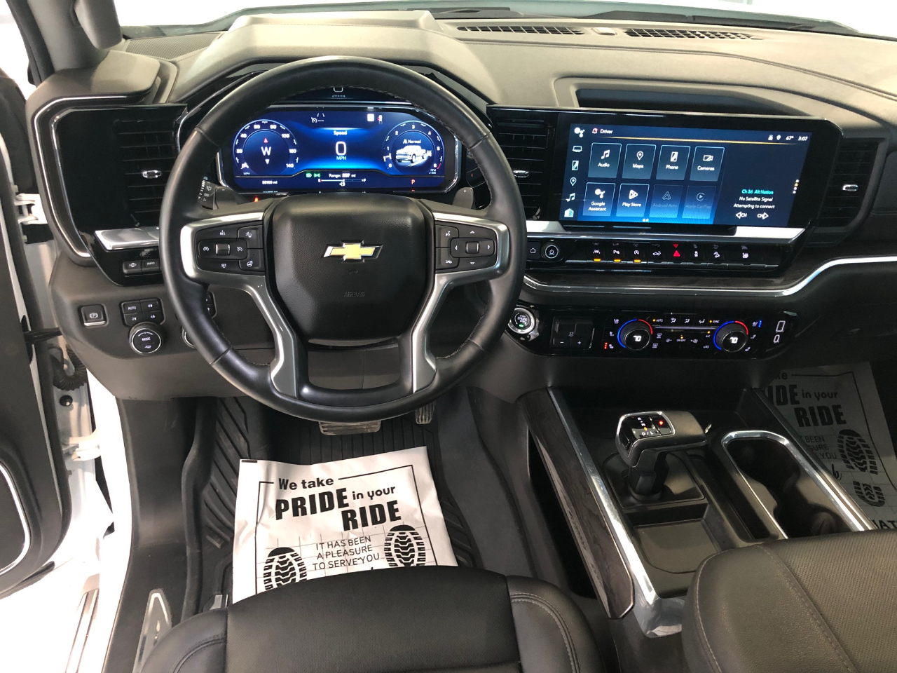 Chevrolet Silverado 1500 4WD Crew Cab 147" LTZ 2023