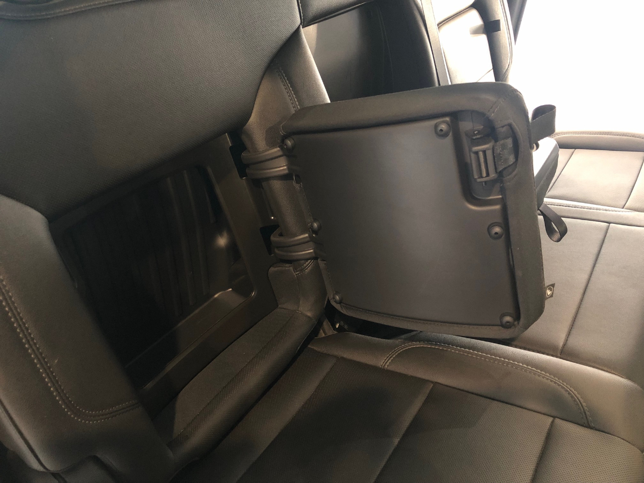 Chevrolet Silverado 1500 4WD Crew Cab 147" LTZ 2023