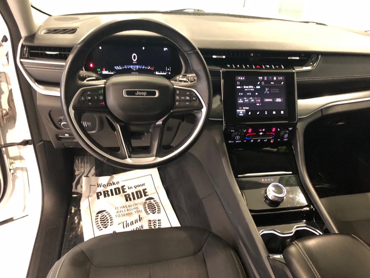 Jeep Grand Cherokee L Laredo 4x4 2021