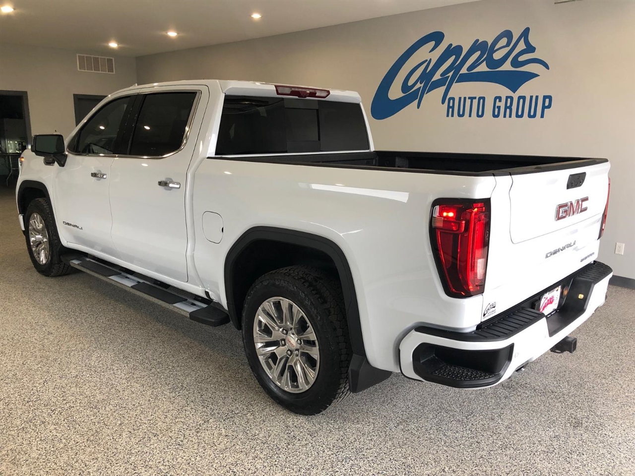 GMC Sierra 1500 4WD Crew Cab 147" Denali 2026