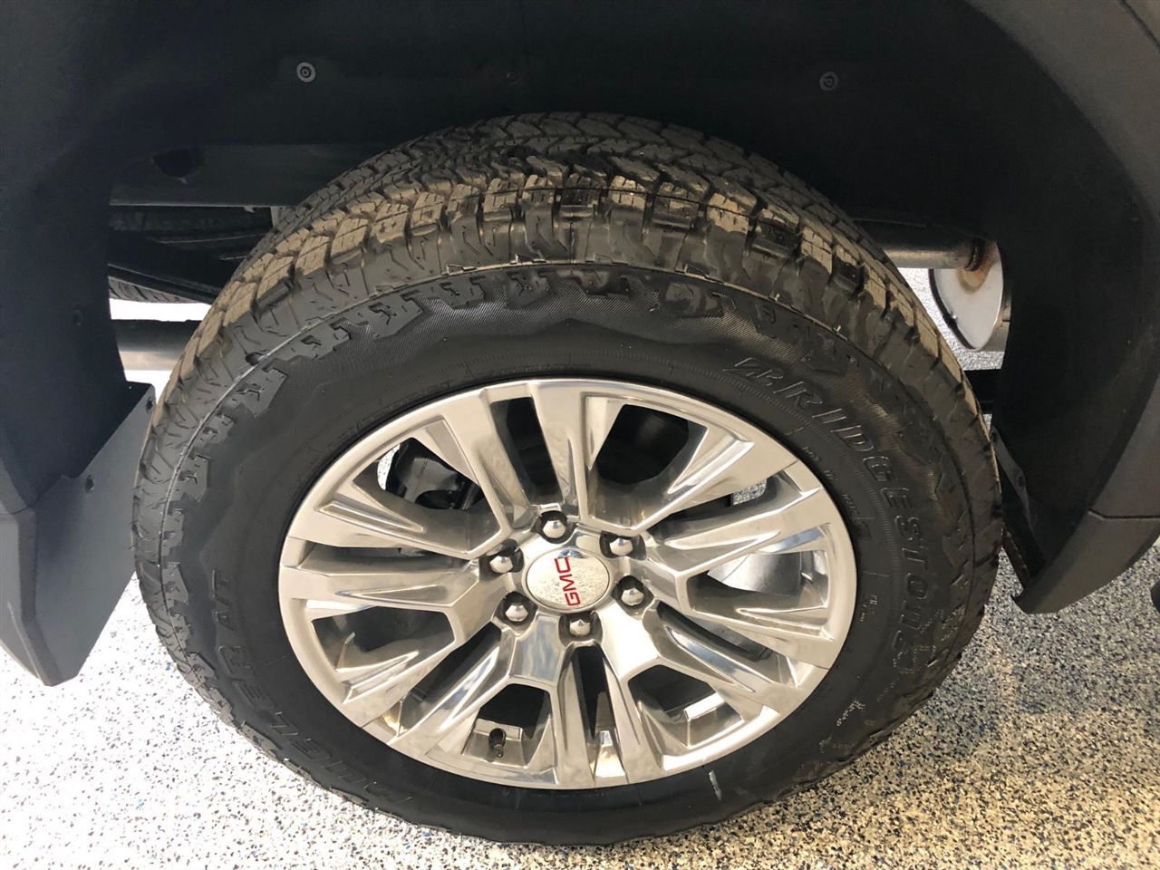 GMC Sierra 1500 4WD Crew Cab 147" Denali 2026