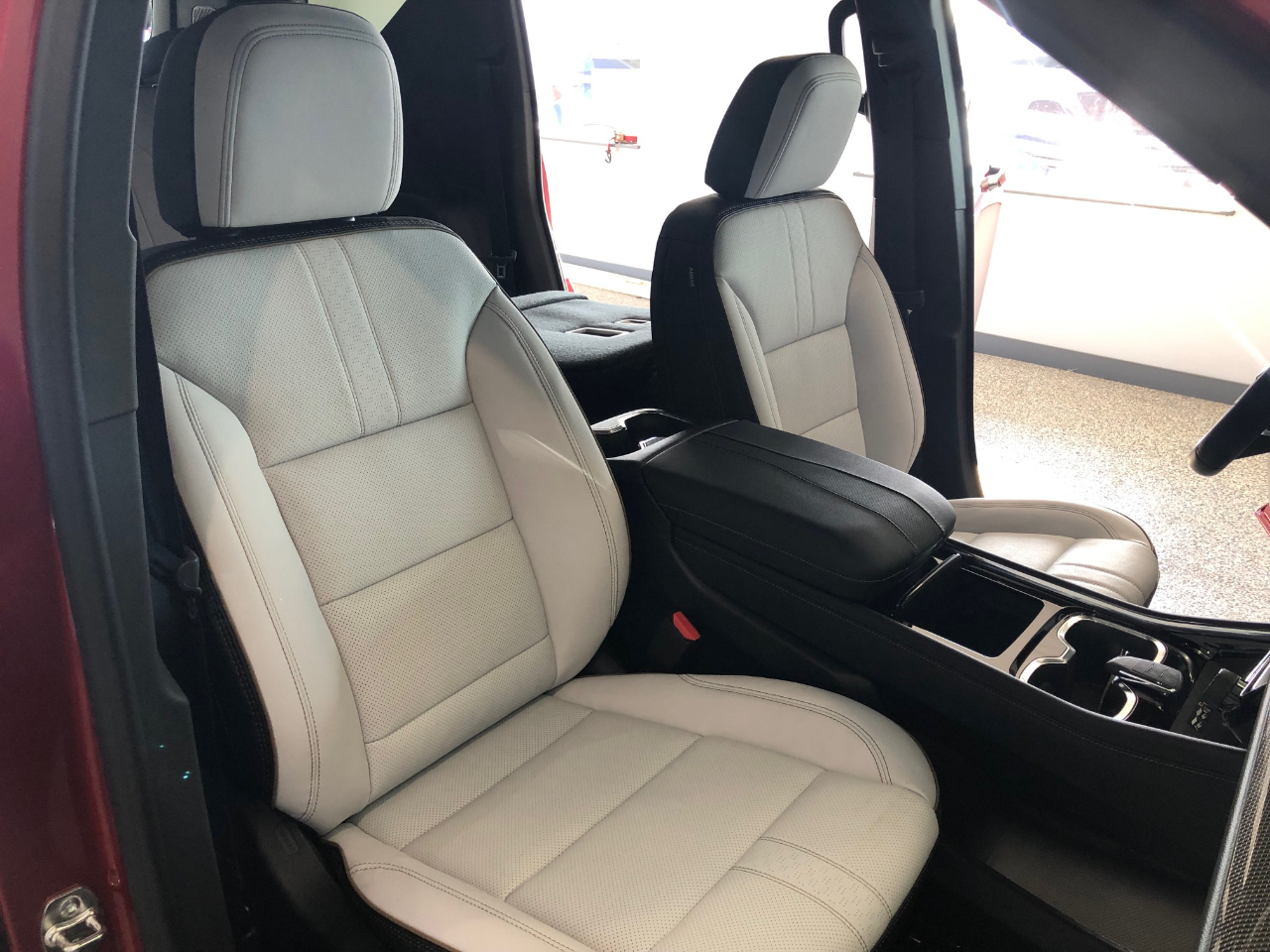 Chevrolet Traverse AWD 4dr High Country w/2LZ 2026