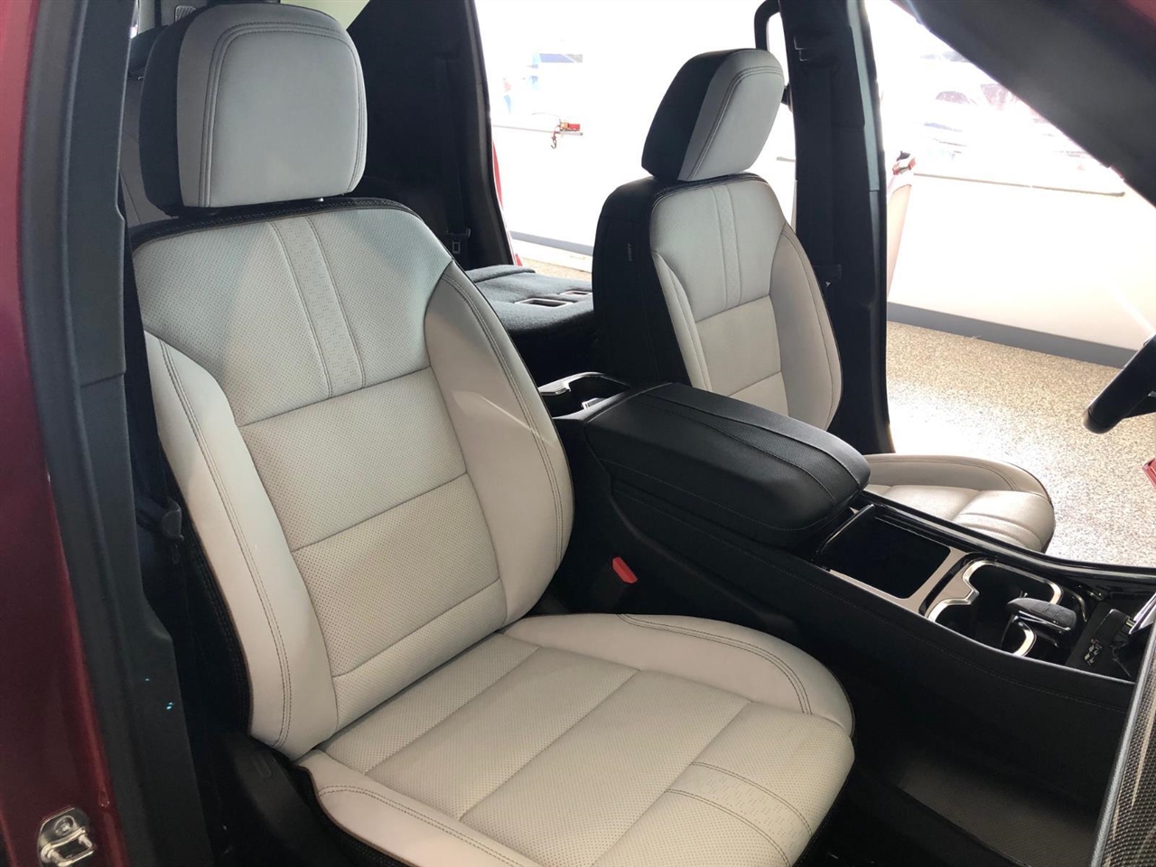 Chevrolet Traverse AWD 4dr High Country w/2LZ 2026