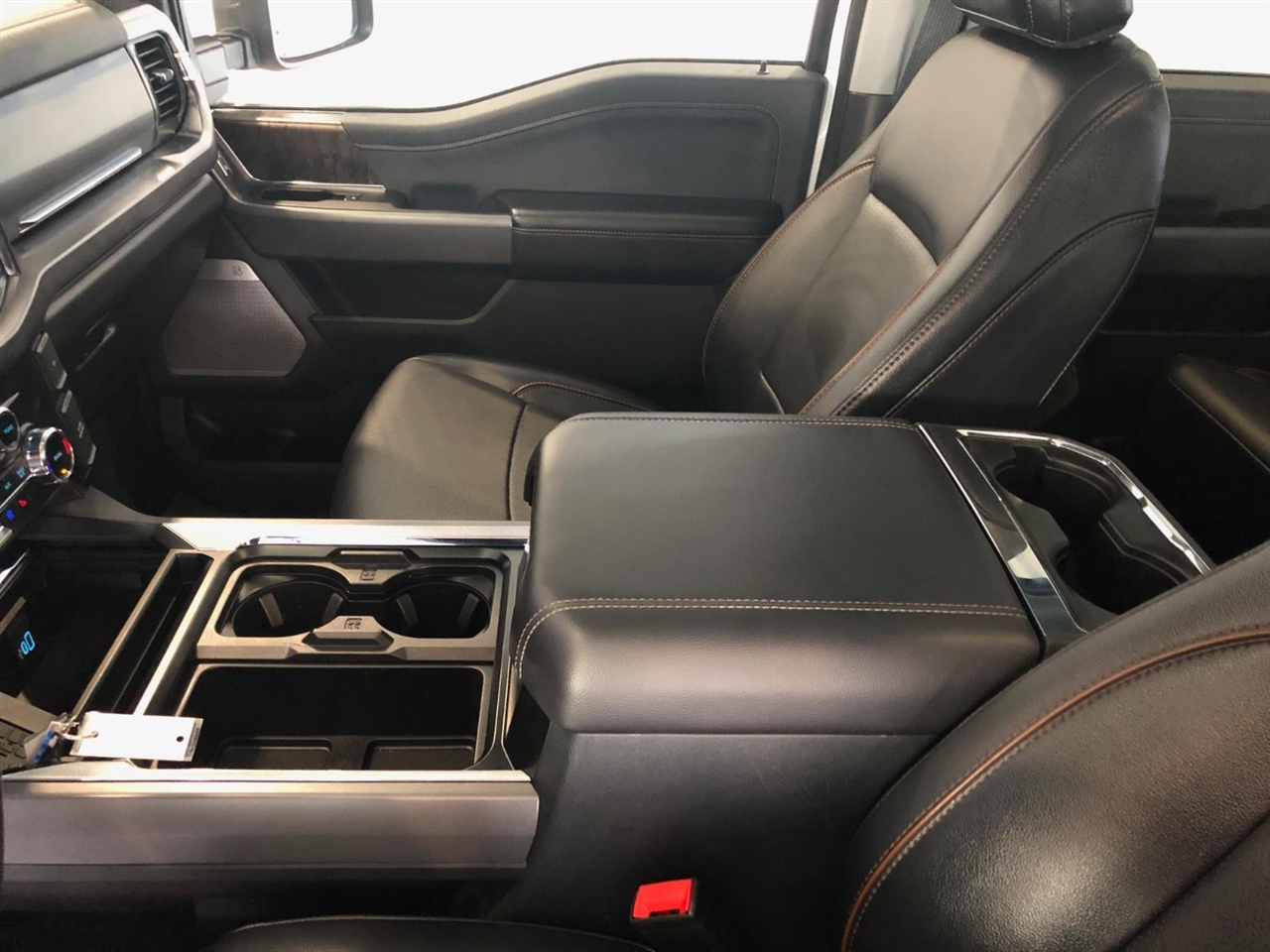 Ford Super Duty F-250 SRW Lariat 4WD Crew Cab 6.75' Box 2025