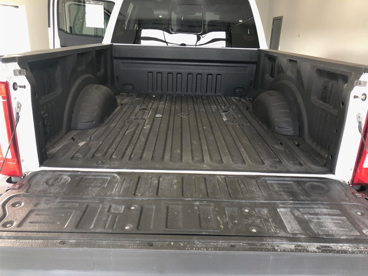 Ford Super Duty F-250 SRW Lariat 4WD Crew Cab 6.75' Box 2025