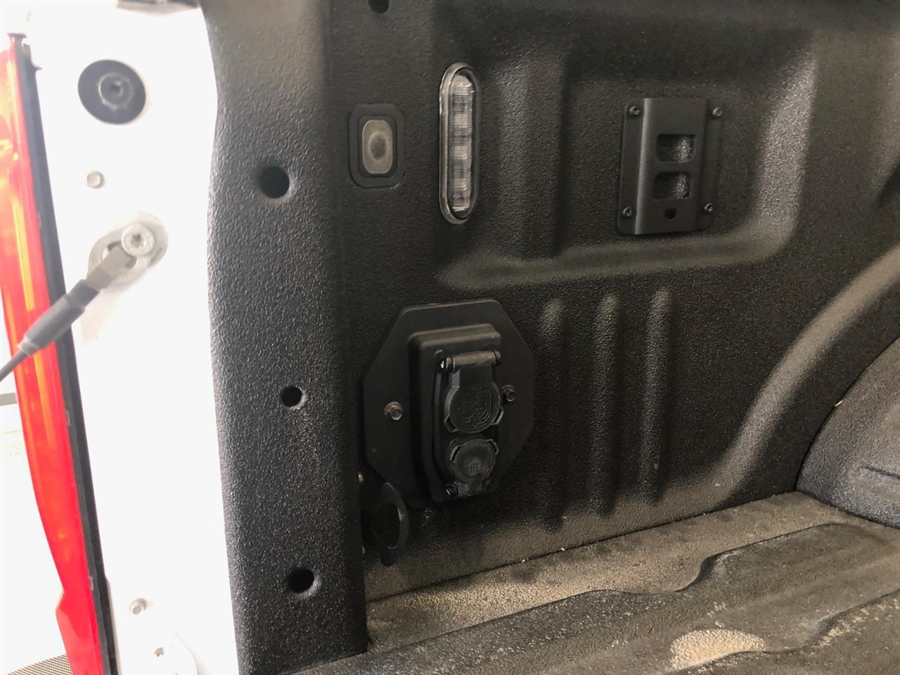 Ford Super Duty F-250 SRW Lariat 4WD Crew Cab 6.75' Box 2025