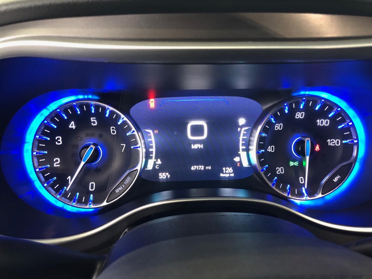 Chrysler Pacifica Touring L FWD 2023