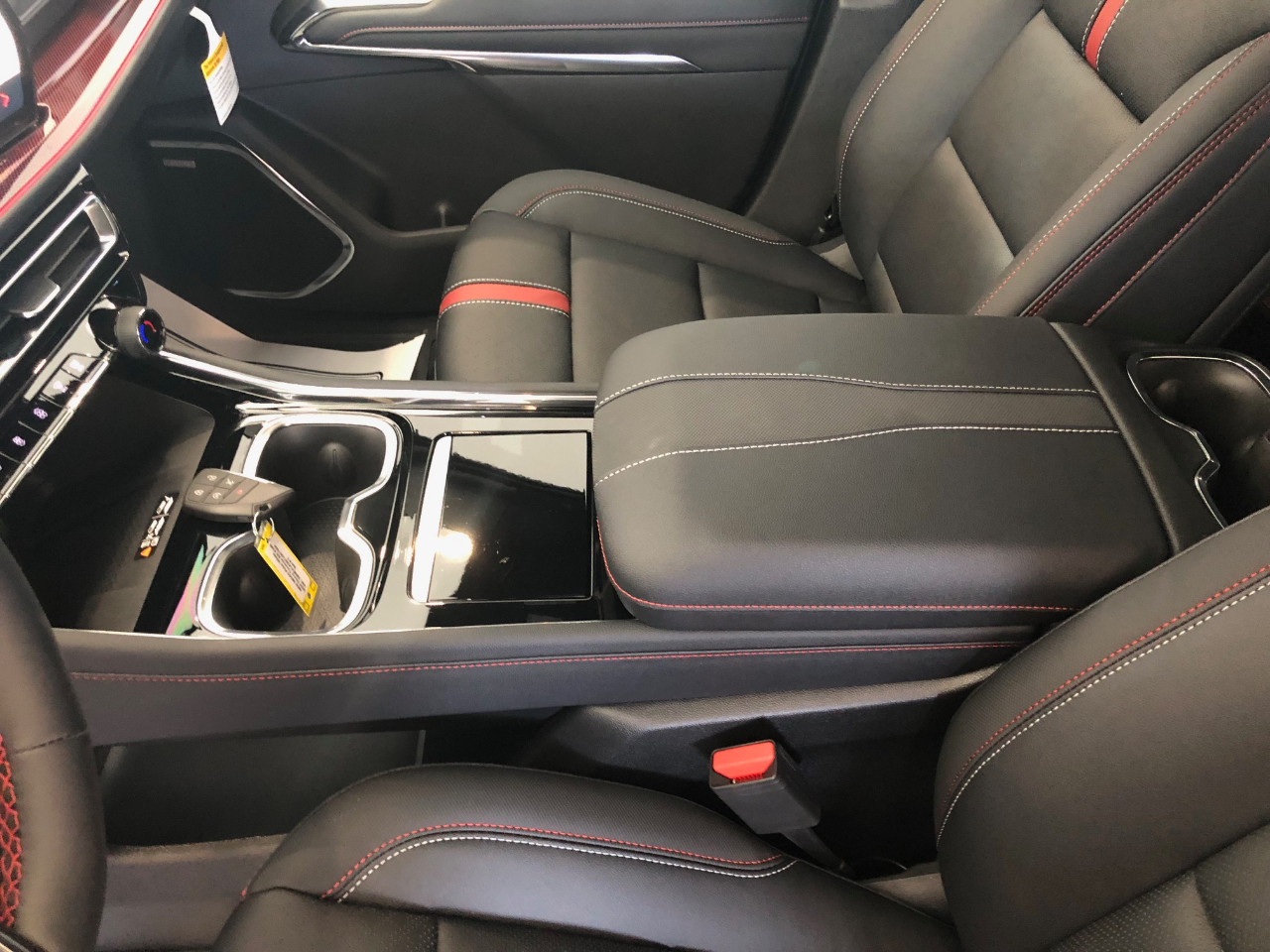 Chevrolet Traverse AWD 4dr RS w/2RS 2026