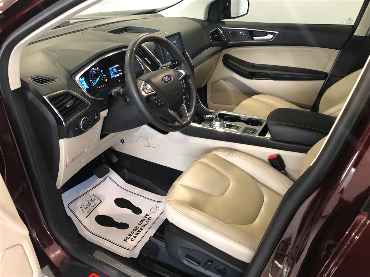 Ford Edge Titanium AWD 2021