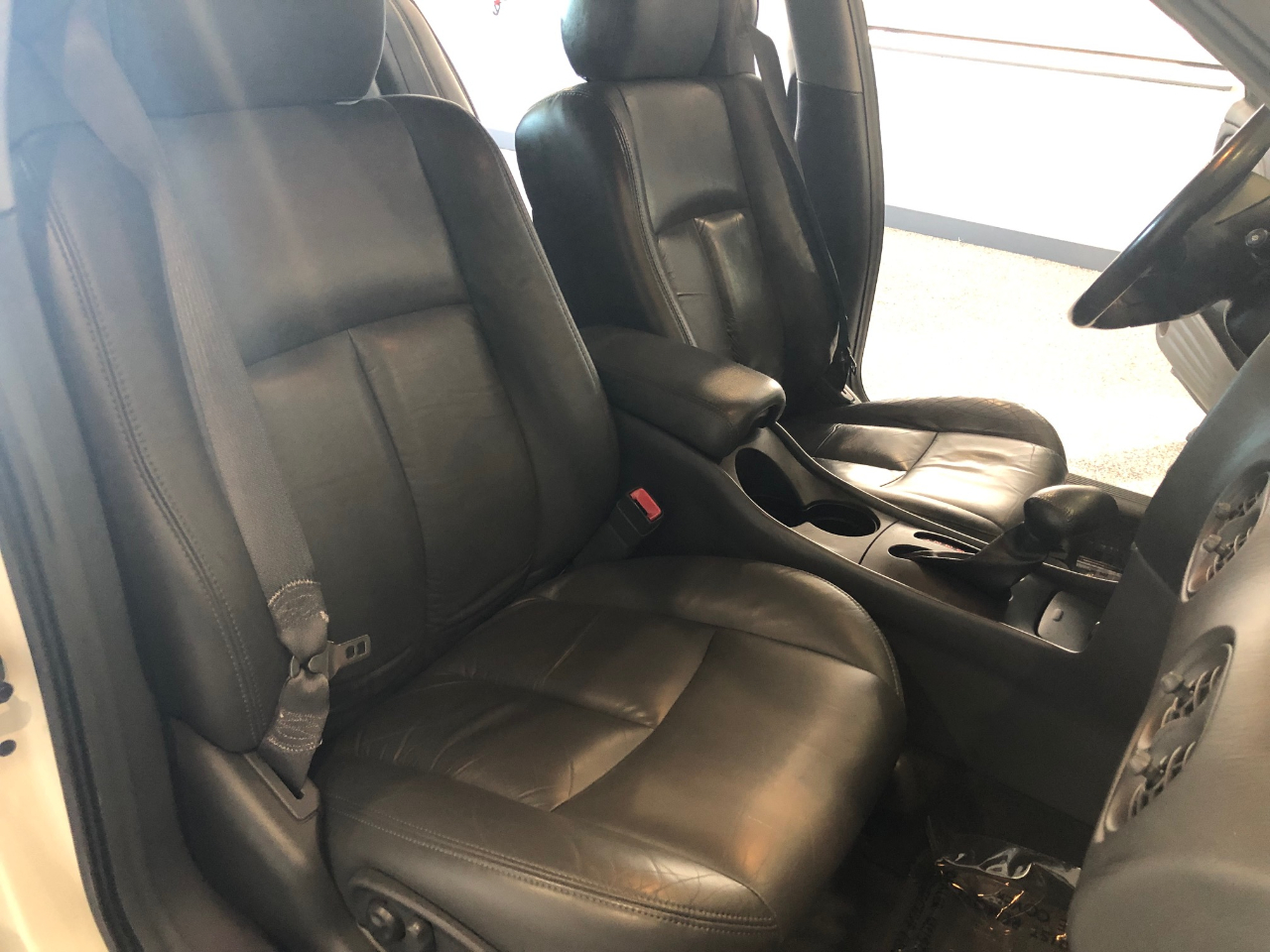 Pontiac Bonneville 4dr Sdn SSEi 2003