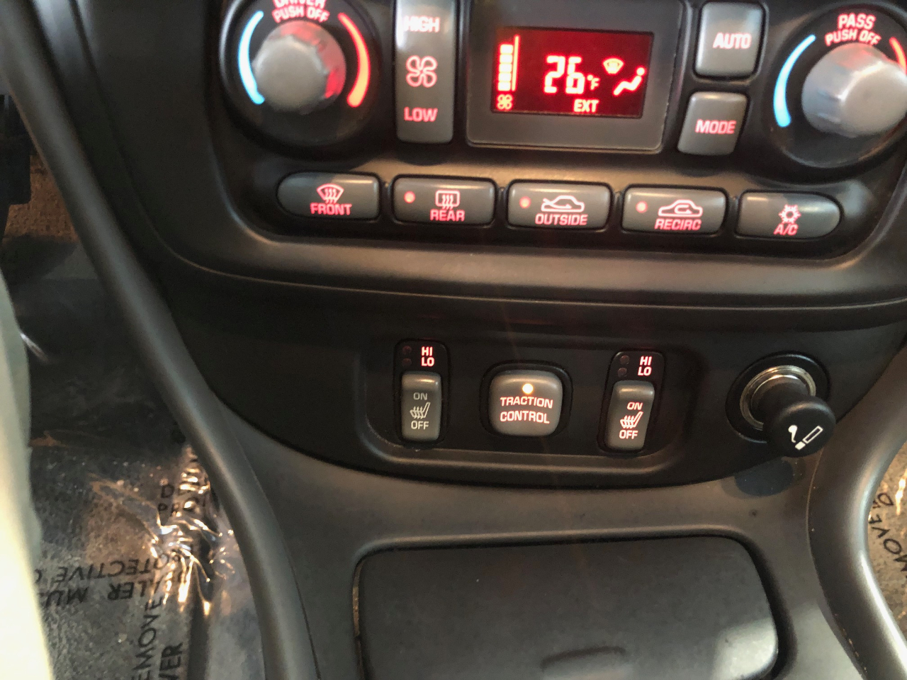 Pontiac Bonneville 4dr Sdn SSEi 2003