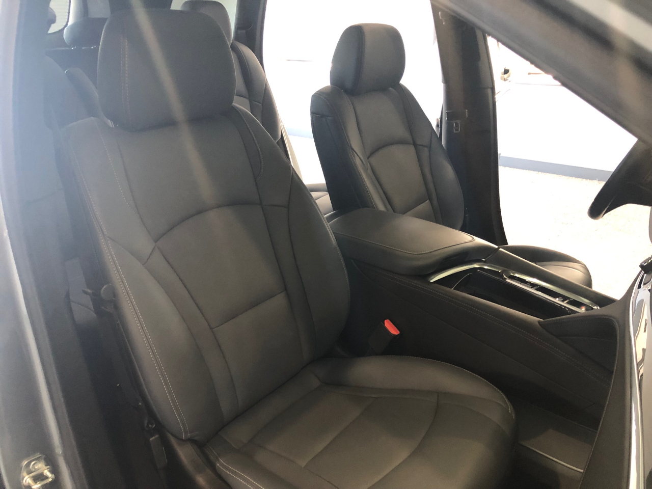 Buick Enclave AWD 4dr Essence 2023