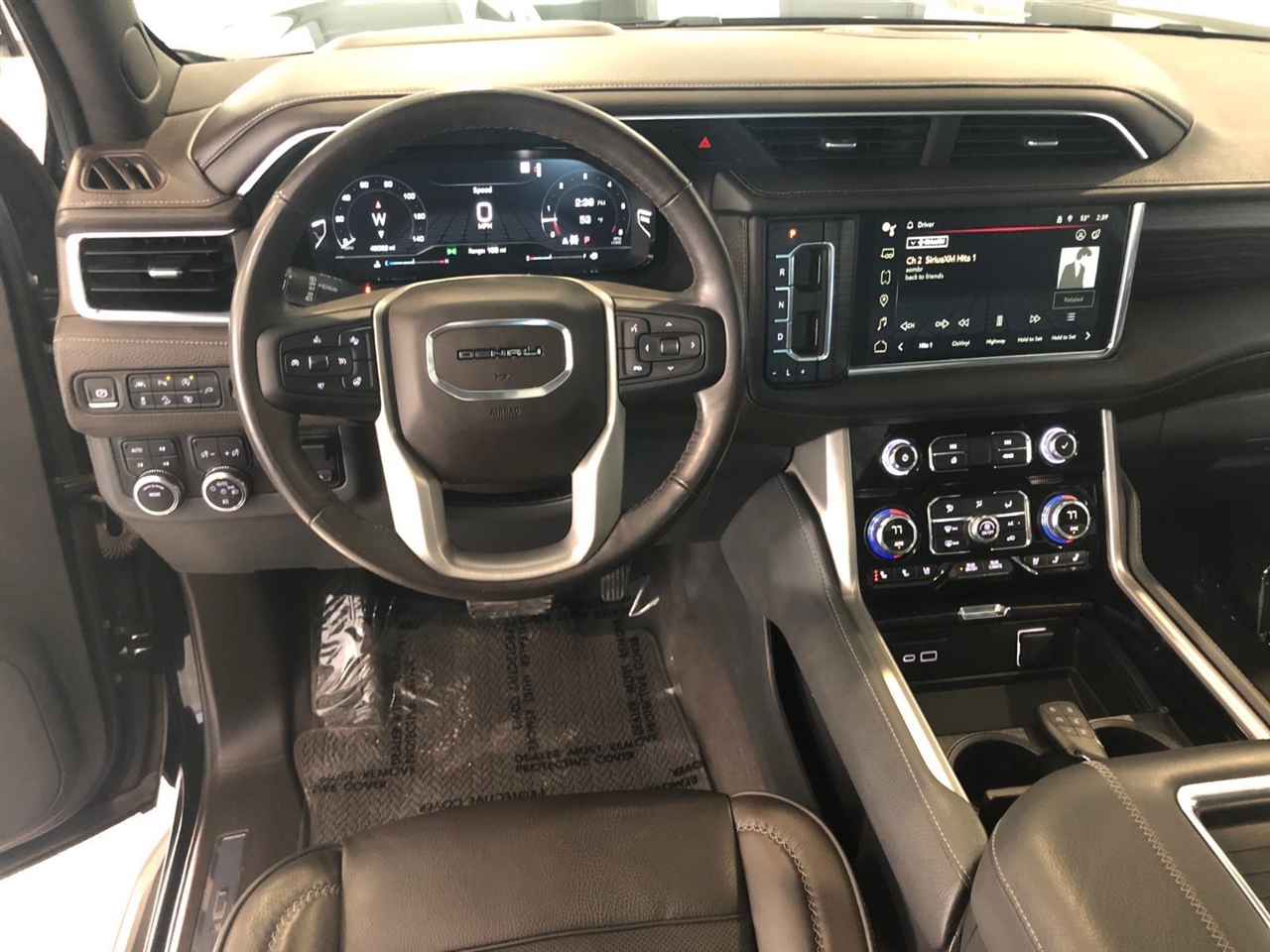 GMC Yukon XL 4WD 4dr Denali 2022