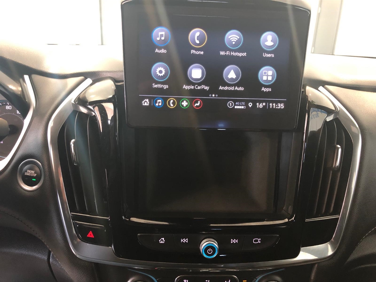 Chevrolet Traverse AWD 4dr LT Leather 2023