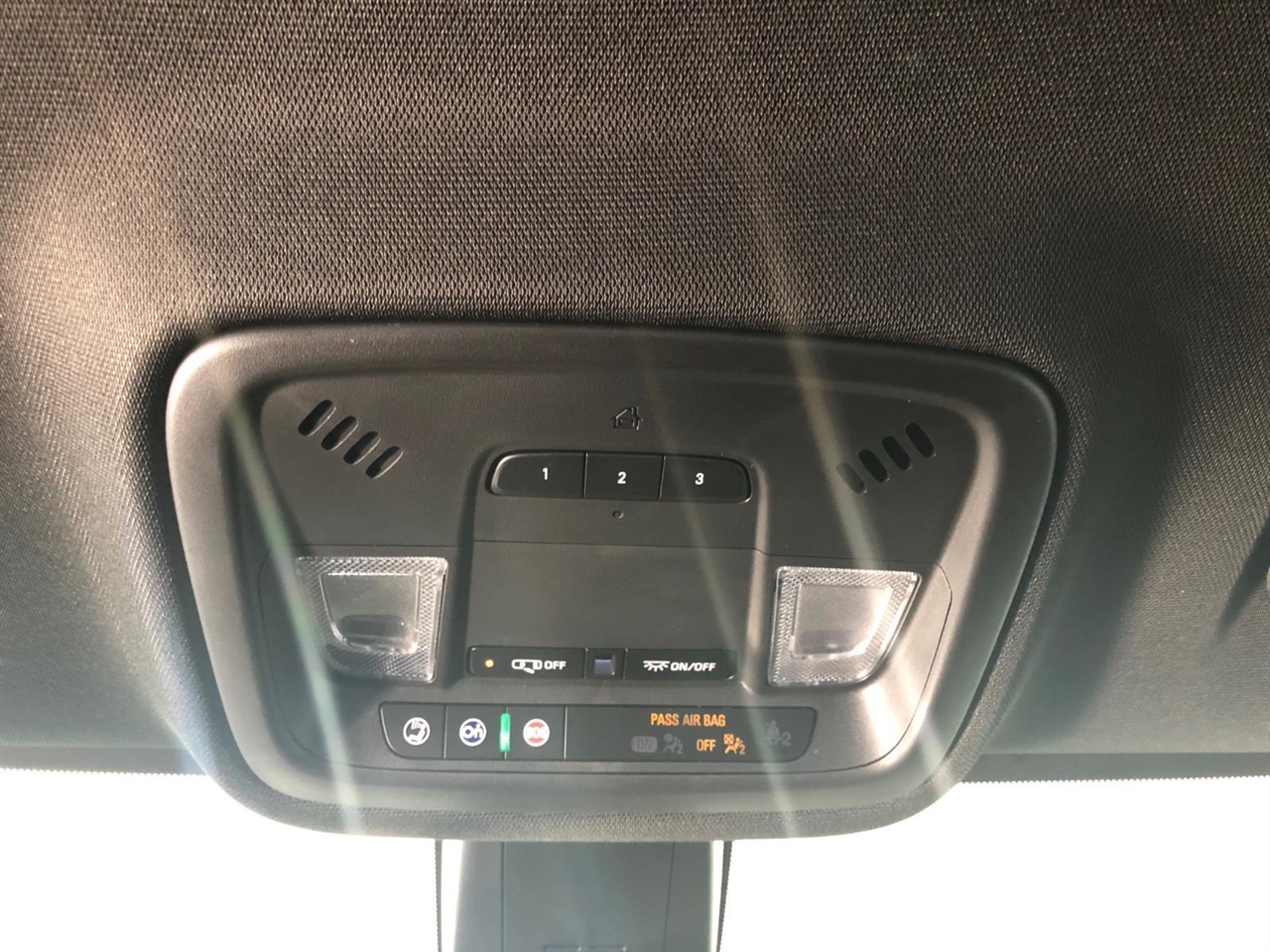 Chevrolet Traverse AWD 4dr LT Leather 2023