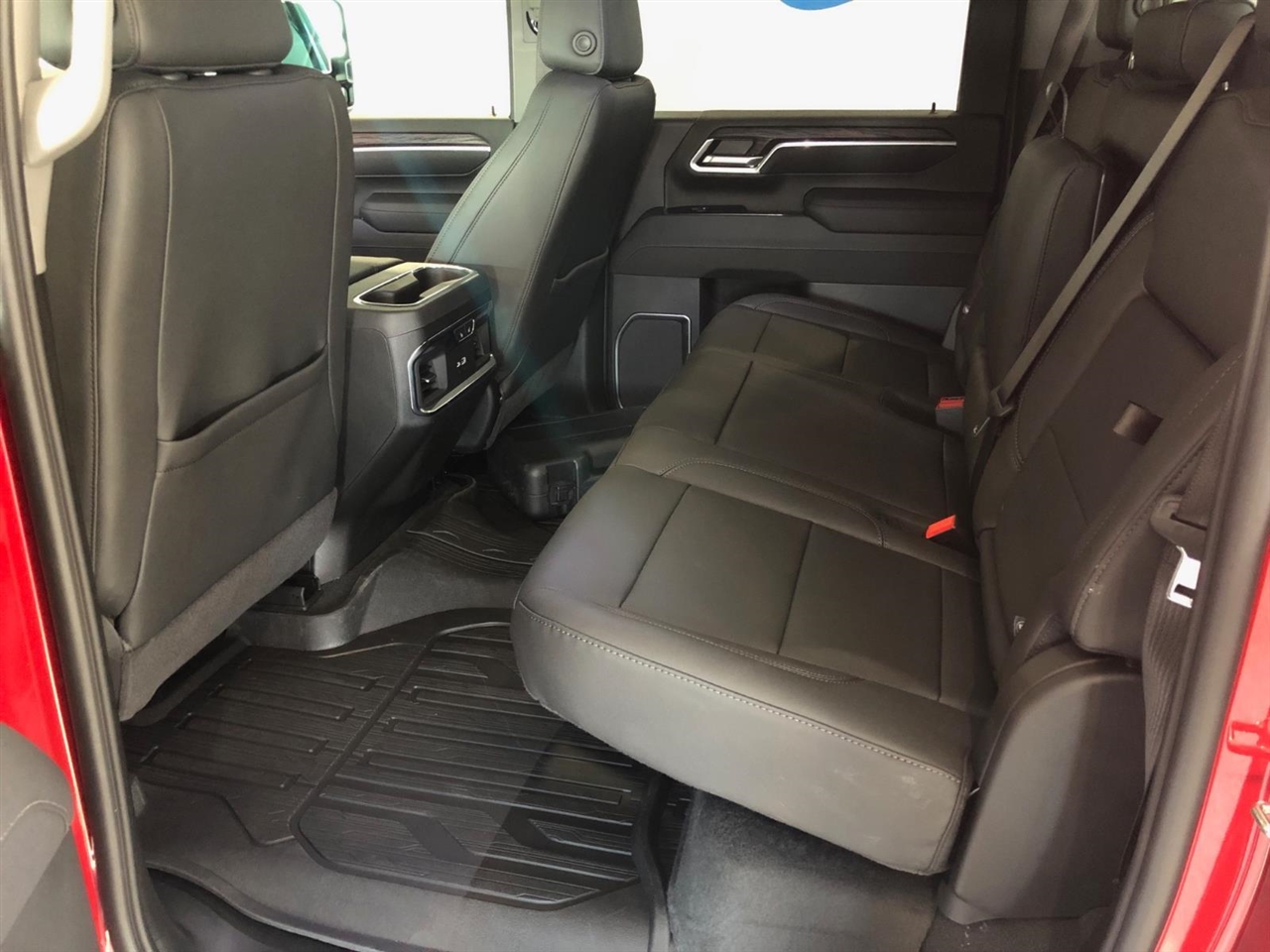 GMC Sierra 2500HD 4WD Crew Cab 159" SLT 2026