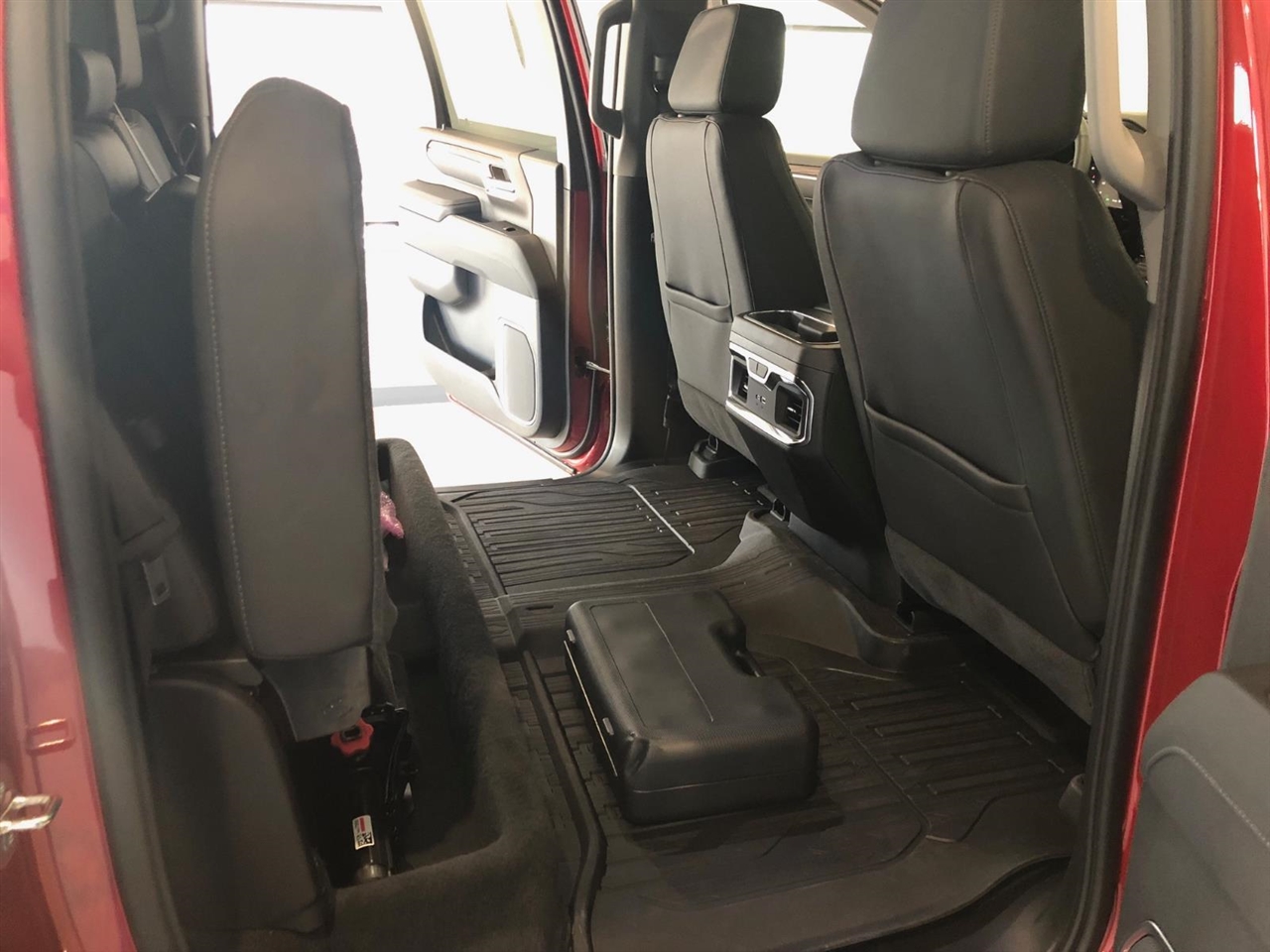 GMC Sierra 2500HD 4WD Crew Cab 159" SLT 2026