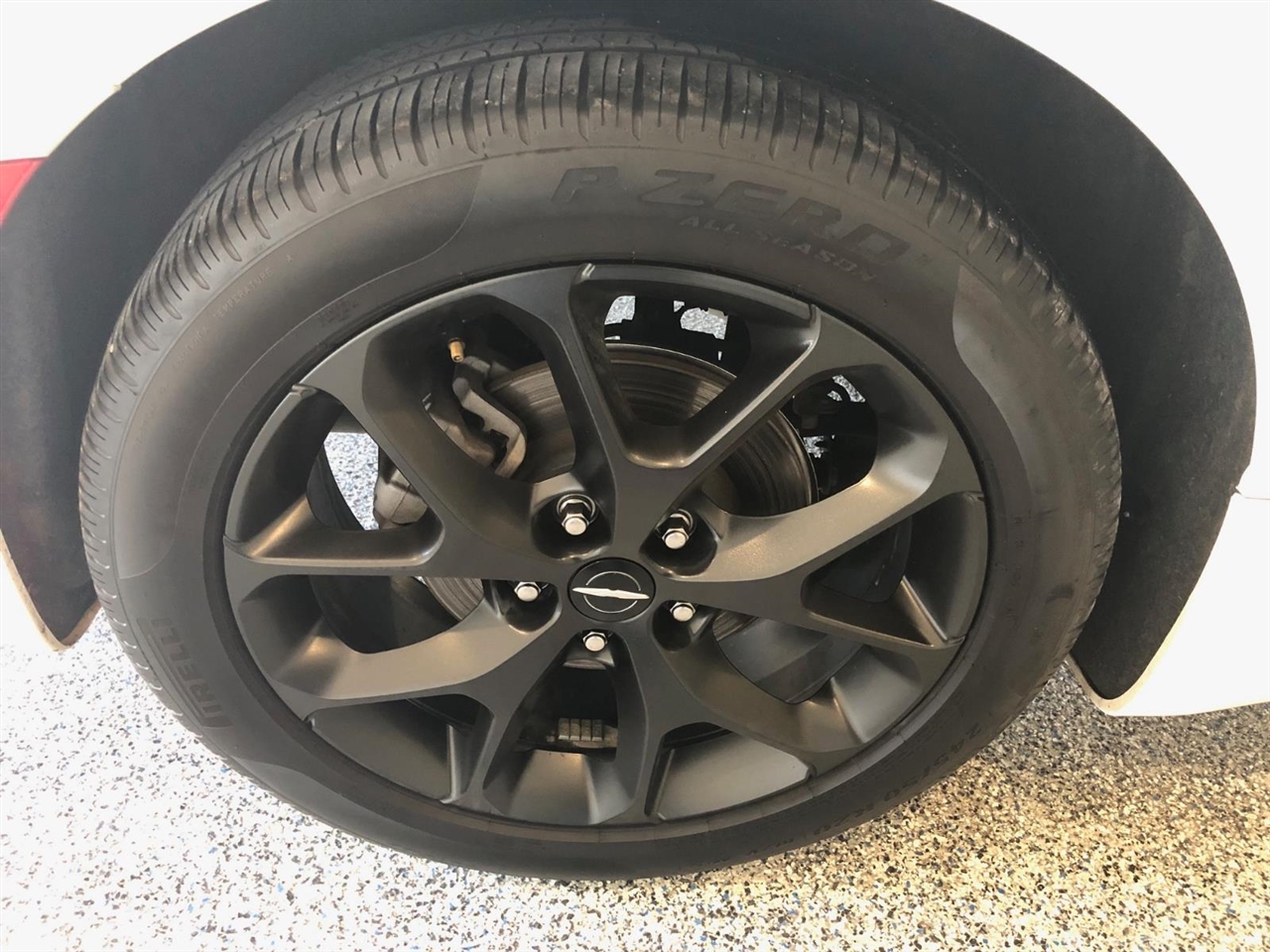 Chrysler Pacifica Limited FWD 2025